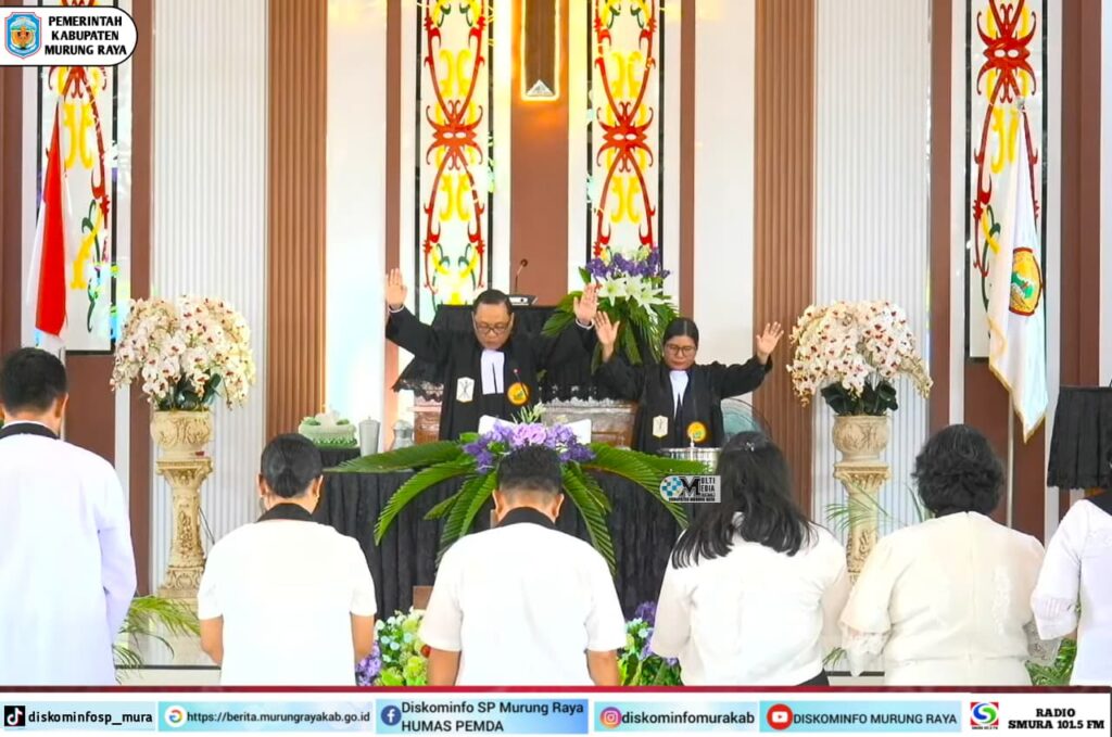 Ibadah Jumat Agung Berlangsung Khidmat di Murung Raya