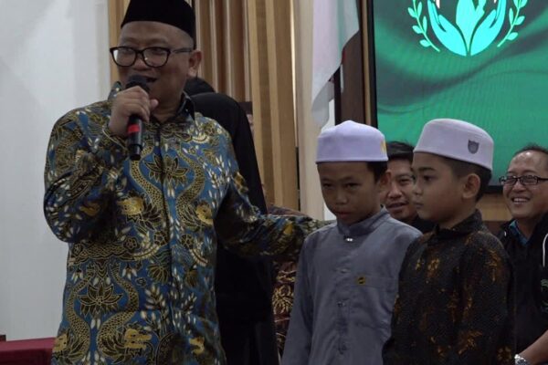 Bupati Tabalong Apresiasi Kolaborasi IPNU & Pergerakan Mahasiswa Tabalong Santuni 100 Anak Yatim