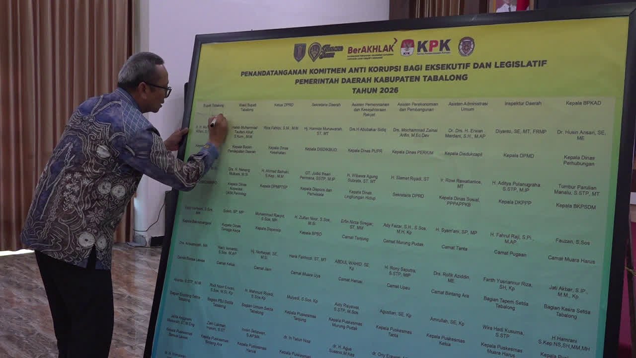 Perkuat Integritas, Pejabat Pemkab Tabalong Teken Komitmen Anti Korupsi
