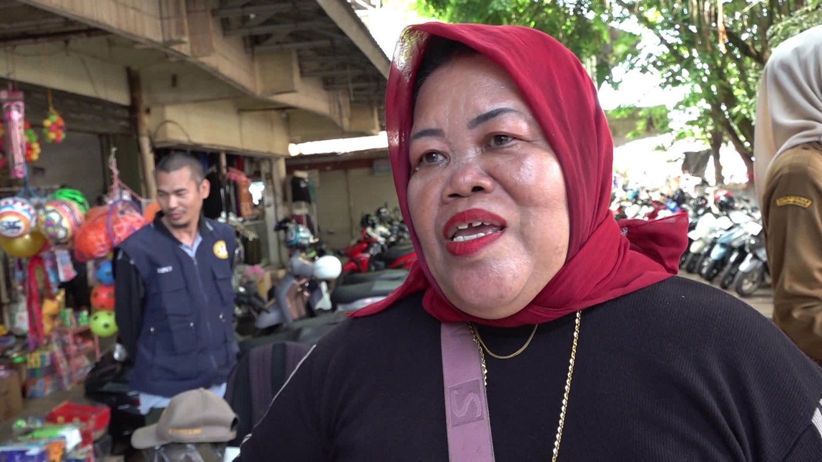 Pedagang Apresiasi Tera Ulang DKUPP, Timbangan Akurat Transaksi Lebih Adil