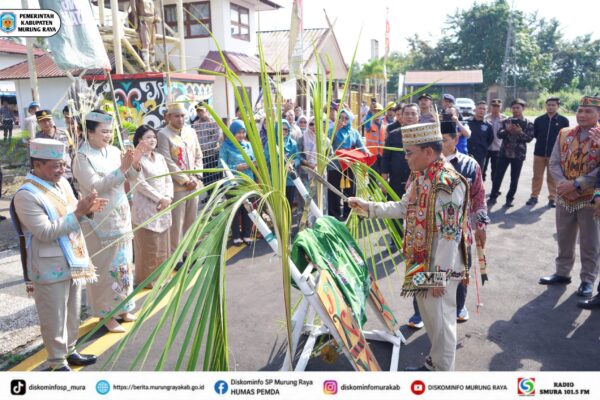 Bupati Heriyus Sambut Kedatangan Gubernur Kalteng di Murung Raya