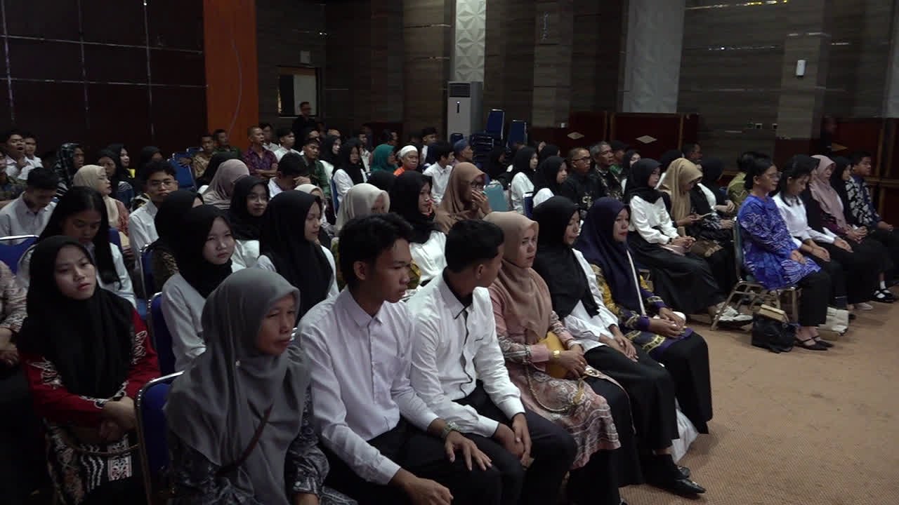 H. Fani Dorong Putra-Putri Tabalong Manfaatkan Beasiswa untuk Berkarier di Pertamina