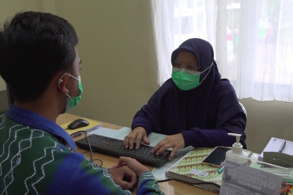 Kasus ISPA Meningkat di PKM Mabuun, Lansia & Balita Berisiko Tinggi Terpapar