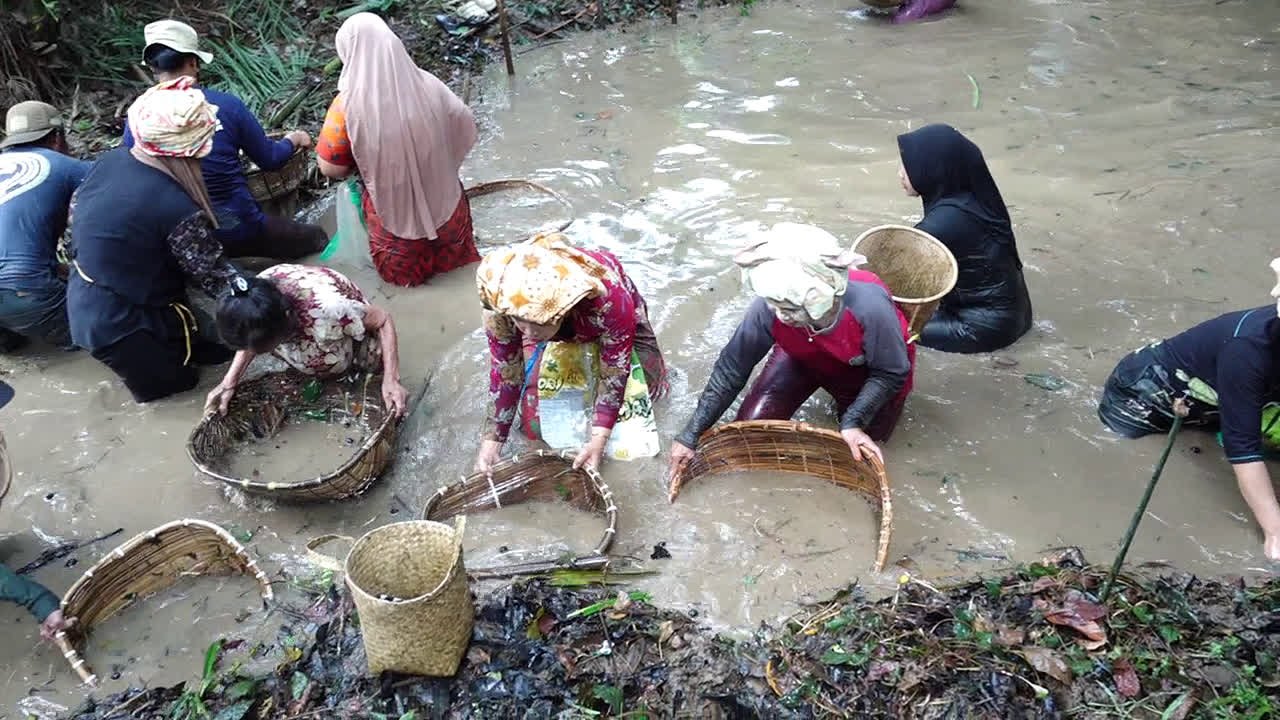 Lomba Nikep Warnai HUT RI, Jadi Upaya Warga Warukin Lestarikan Budaya dan Sungai
