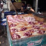 Masuk Bulan Maulid, Harga Daging Ayam di Pasar Tanjung Naik