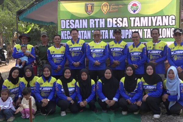 Peletakkan Batu Pertama Pembangunan RTH Smart, Dukung Percepatan Program 1 Desa 1 Wifi