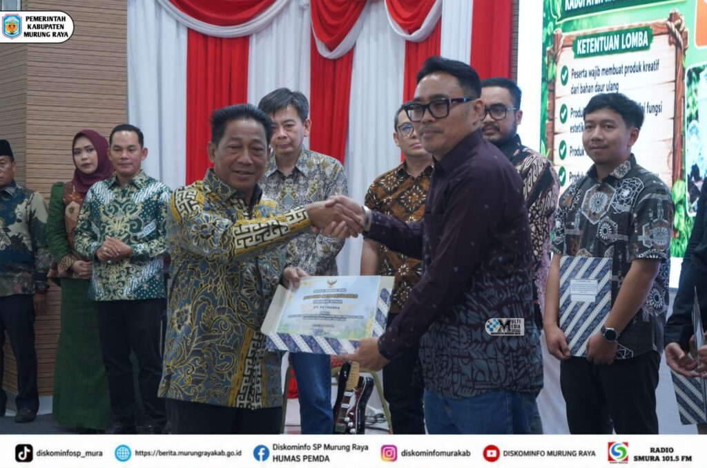 Pemkab Murung Raya Beri Penghargaan Lingkungan Hidup