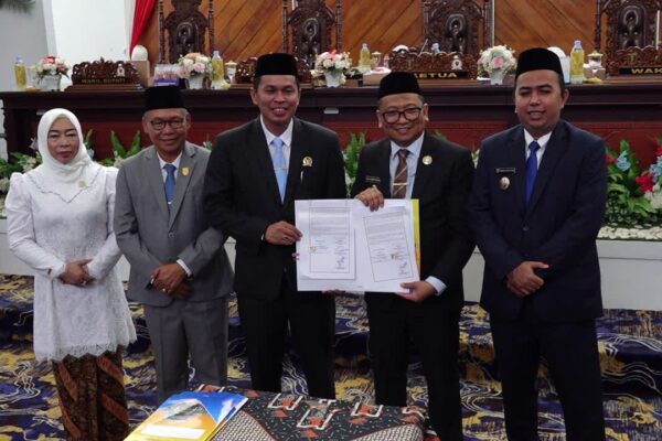 Penandatanganan Kesepakatan KUA PPAS 2027 & KUPA P-PPAS 2026, Langkah Awal Percepat Pembangunan