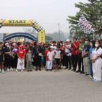 Ribuan Warga Serbu Jalan Sehat Festival Kapakat, Dagangan UMKM Laris Manis