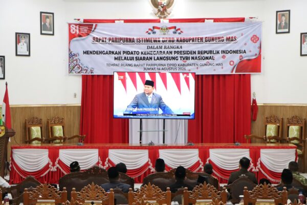 Wabup Gunung Mas Hadiri Rapat Paripurna Istimewa, Dengarkan Pidato Kenegaraan Presiden RI