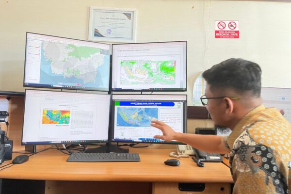 BMKG Sebut Berpotensi, Tapi Belum Hujan