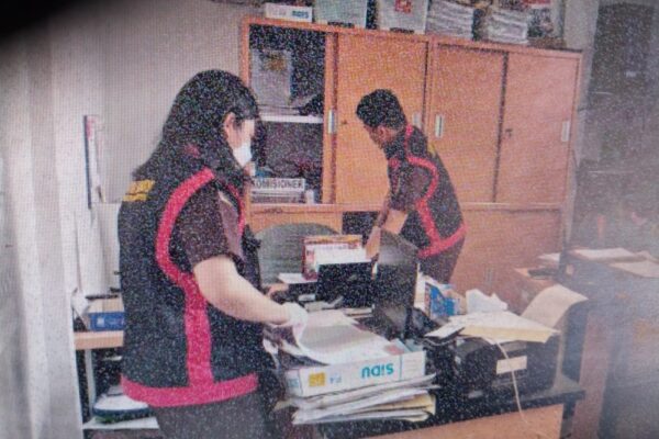 Diduga Korupsi Dana Hibah Pilkada, Kejari Geledah KPU Mura