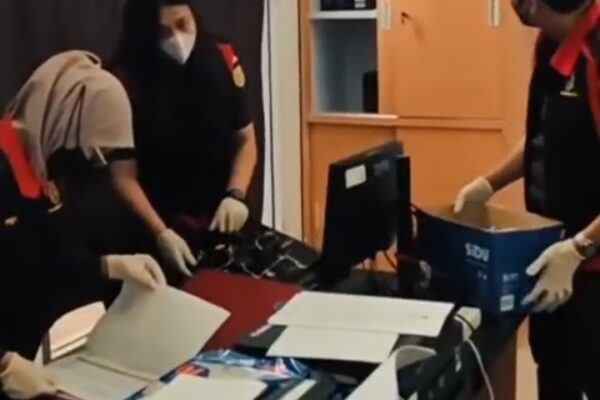 Geledah Gedung KPU Murung Raya, Kejari Mura “Cium Aroma” Korupsi Dana Hibah Pilkada Tahun 2024