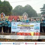 TP-PKK Murung Raya Bagikan Masker dan Air Mineral
