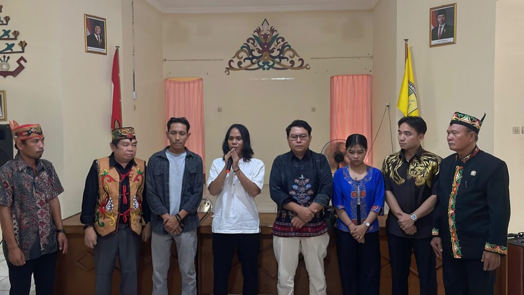Usai Sidang Adat, Ain Koto dan Hendra Sampaikan Permintaan Maaf