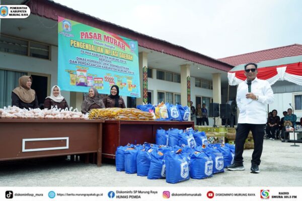 Heriyus Bantu Warga Laung Tuhup Penuhi Kebutuhan Pokok