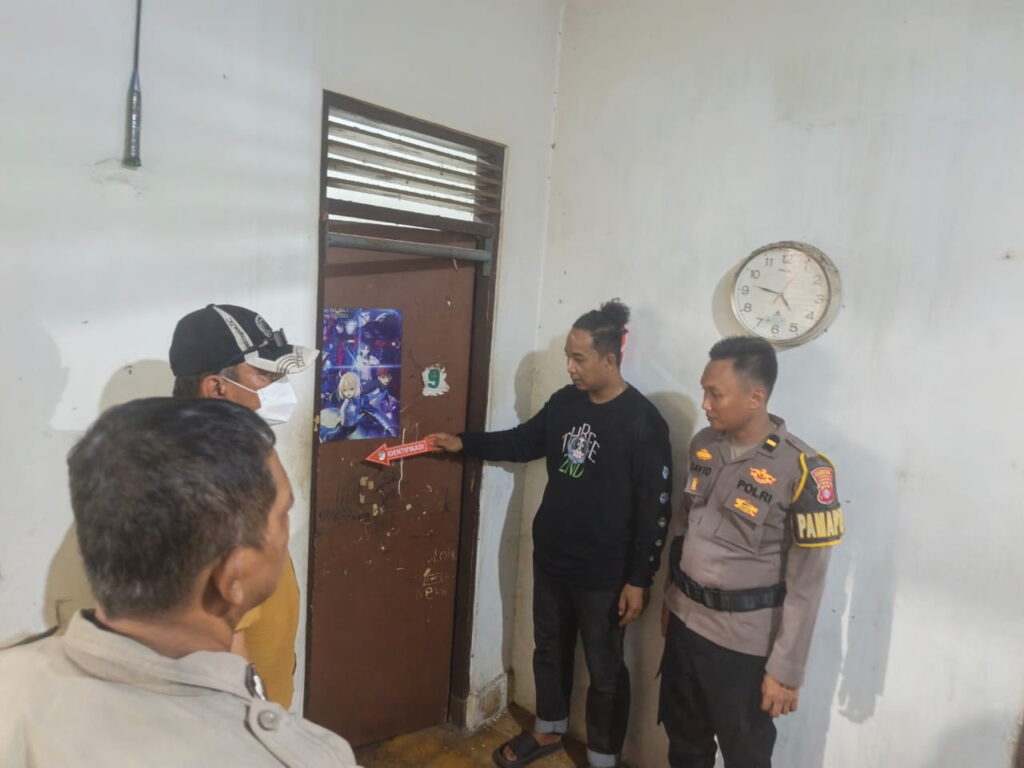 Tak Merespon Panggilan, Seorang Pria Meninggal Dalam Rumah